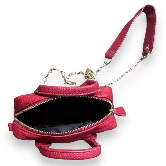 Textured red leather duffle tote bag - Picture 4 of 4